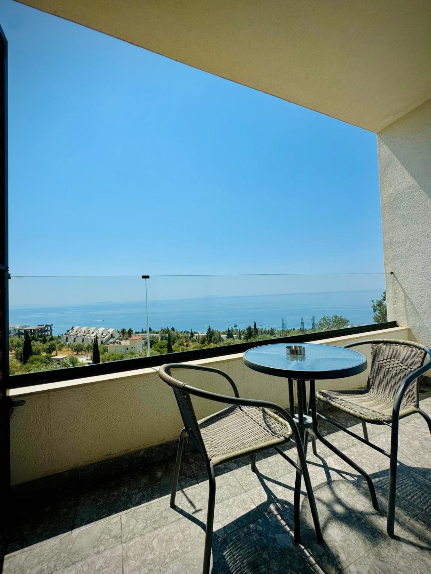 Gogo'S Boutique Hotel Dhërmi 外观 照片