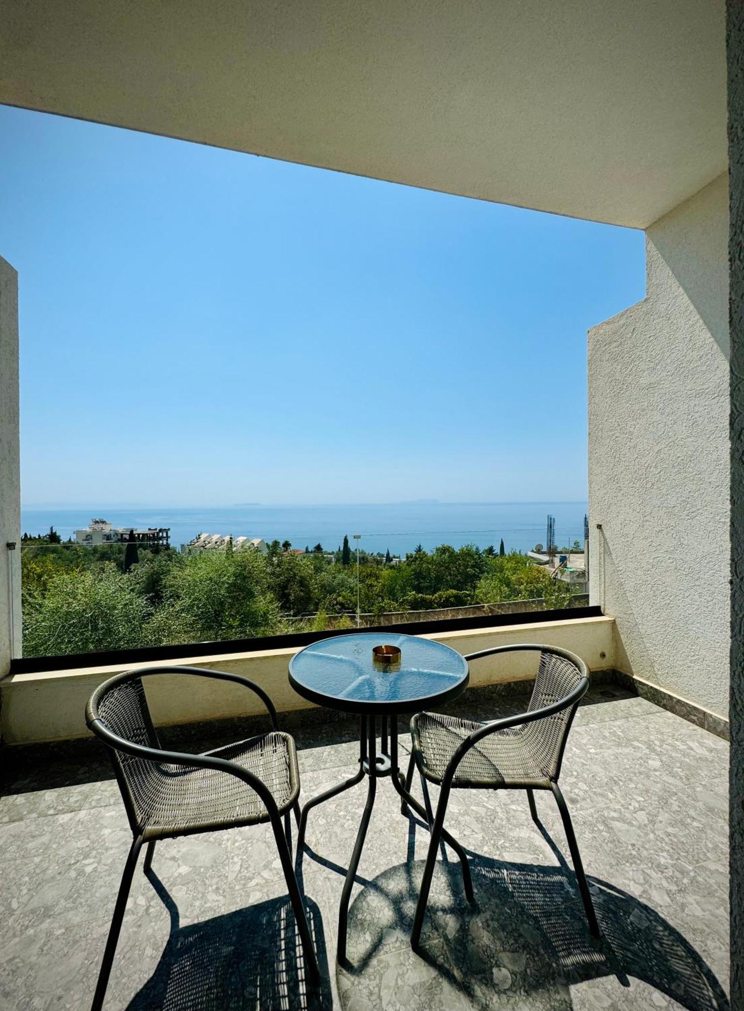 Gogo'S Boutique Hotel Dhërmi 外观 照片