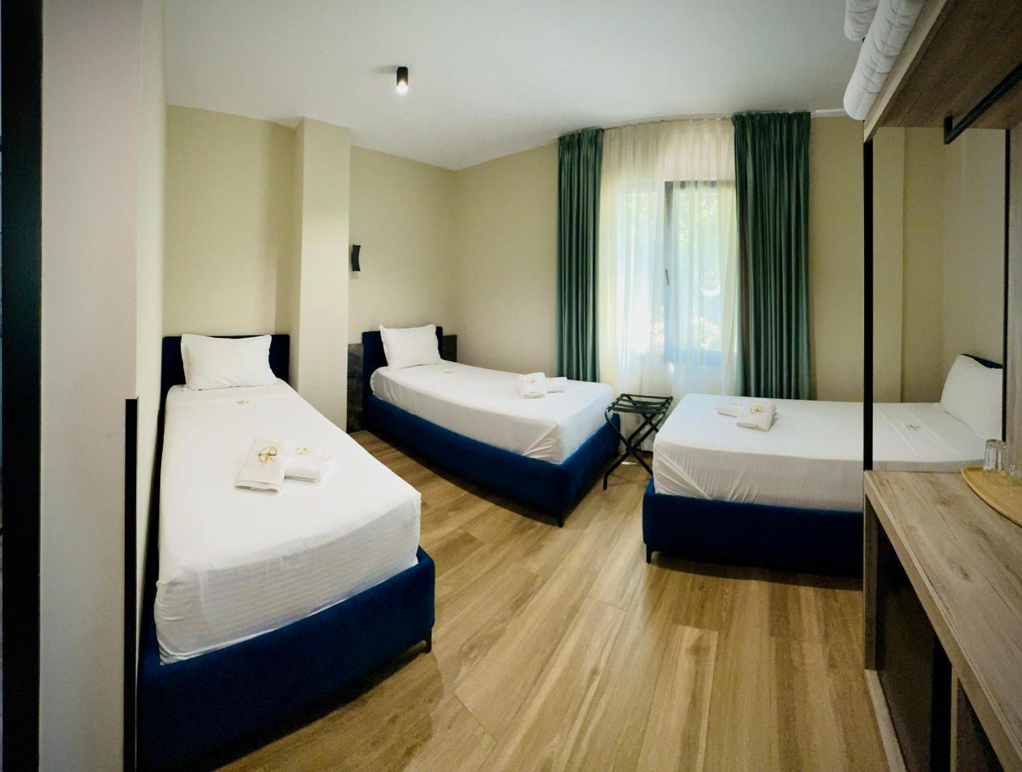 Gogo'S Boutique Hotel Dhërmi 外观 照片