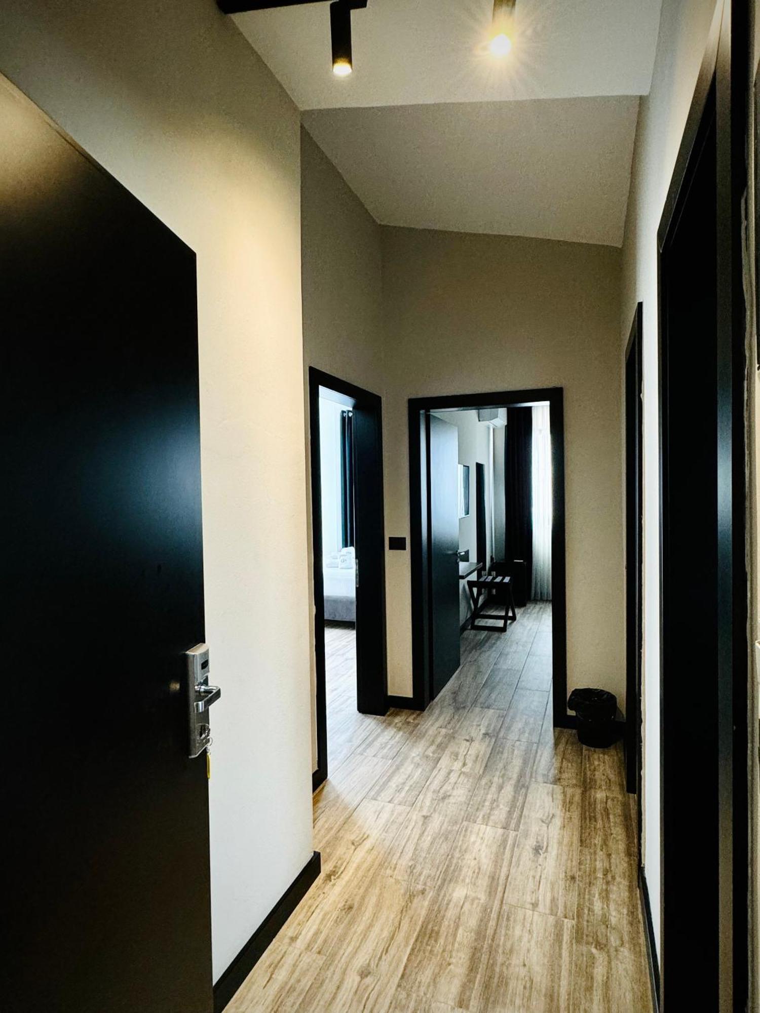 Gogo'S Boutique Hotel Dhërmi 外观 照片