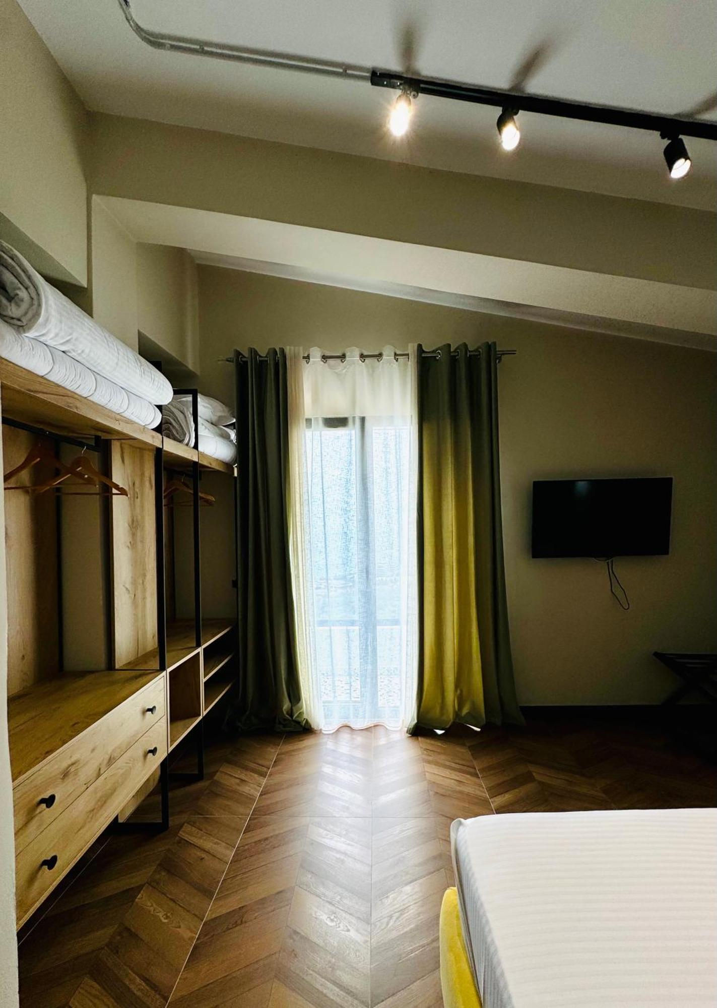 Gogo'S Boutique Hotel Dhërmi 外观 照片