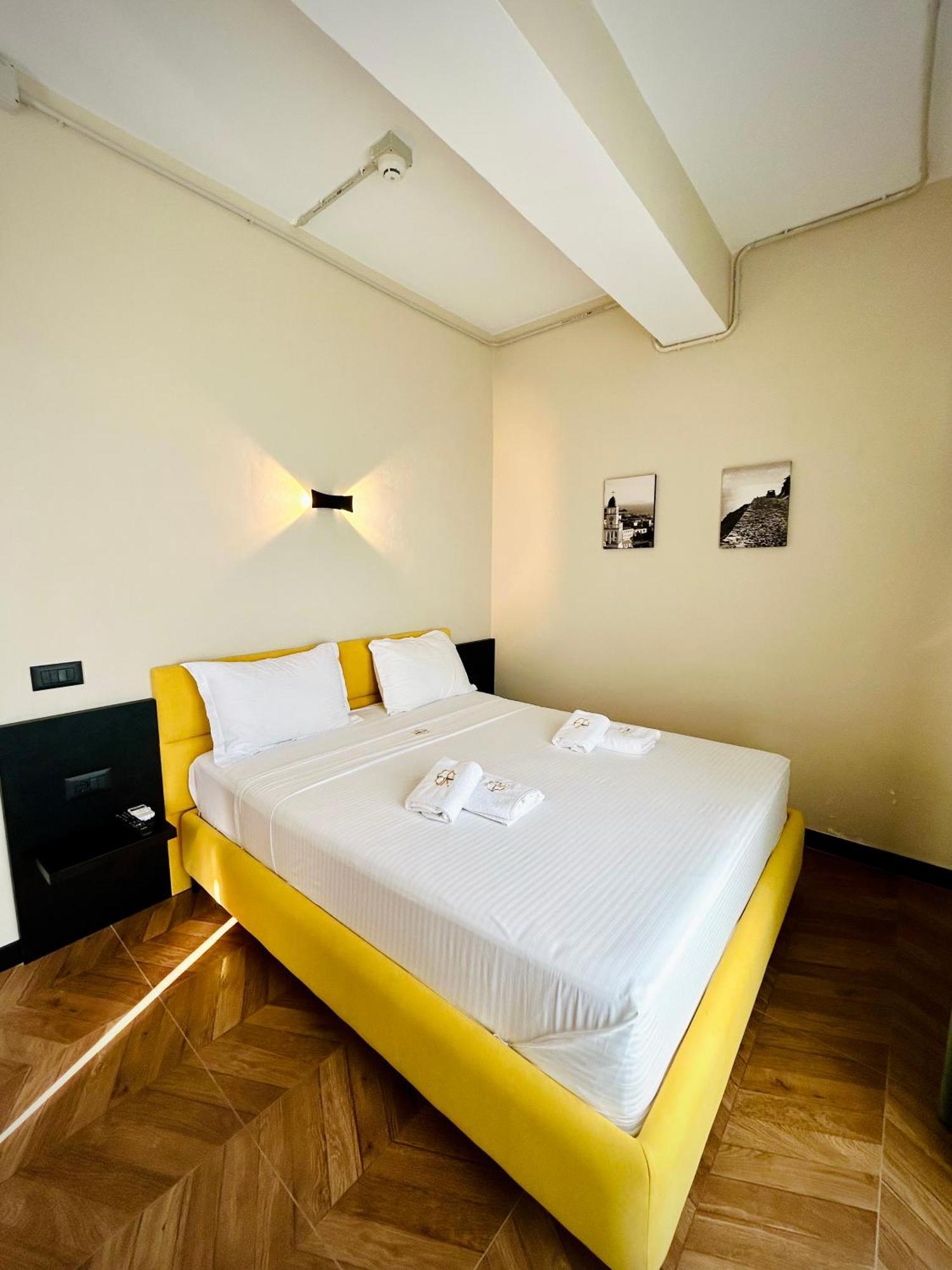 Gogo'S Boutique Hotel Dhërmi 外观 照片